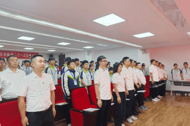 四川省服装艺术学校 四川省服装艺术学校