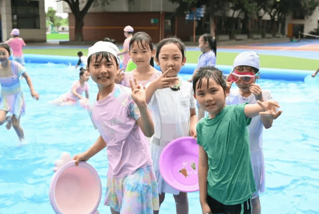 成都市武侯区盐外芙蓉学校 成都市武侯区盐外芙蓉学校