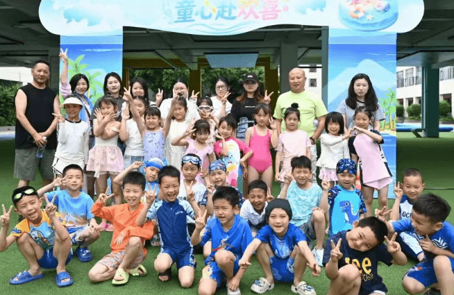 成都市武侯区盐外芙蓉学校 成都市武侯区盐外芙蓉学校