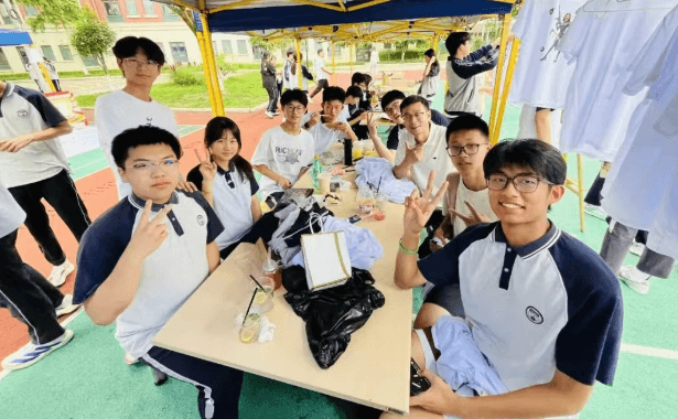 新津区成外学校 新津区成外学校