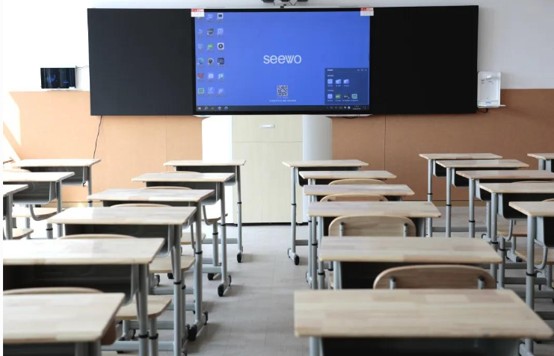 成都市新津区职业高级中学教室
