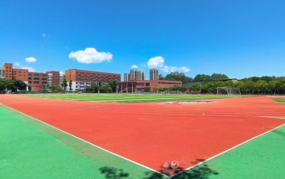 江油市职业中学校操场 江油市职业中学校操场