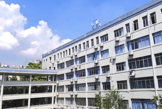 遂宁实验外国语学校教学楼 遂宁实验外国语学校教学楼