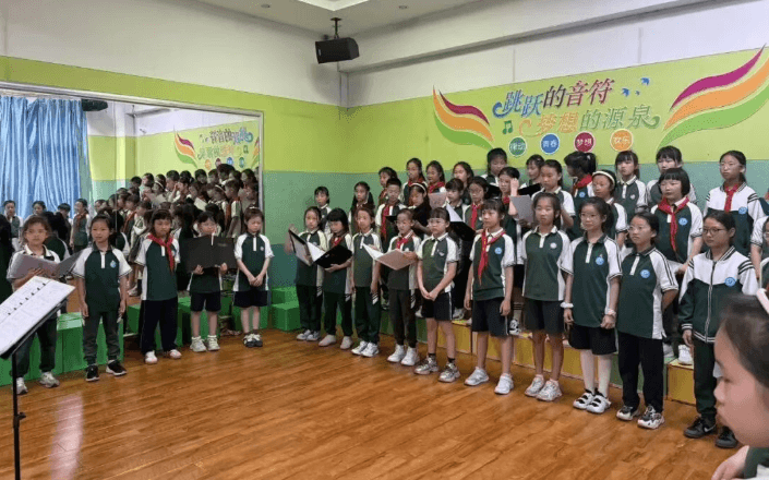 2026年成都新世纪外国语学校收费是多少_优惠政策