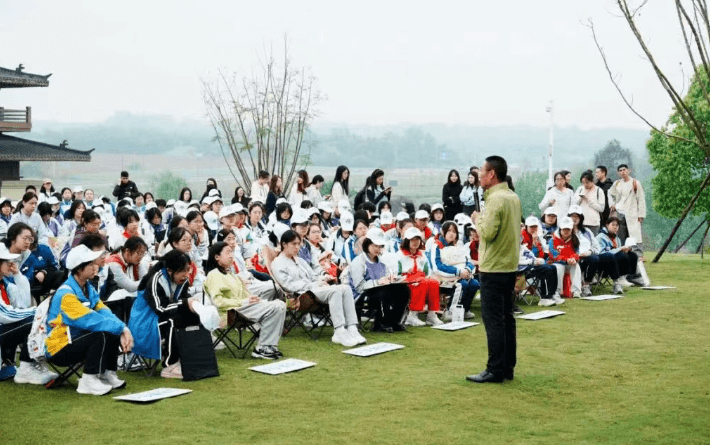 双流艺体中学 双流艺体中学