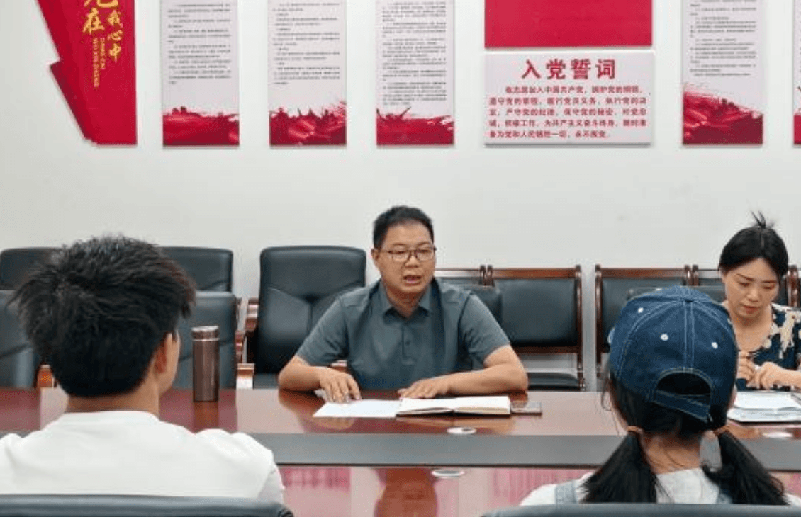 自贡市旅游职业中专学校