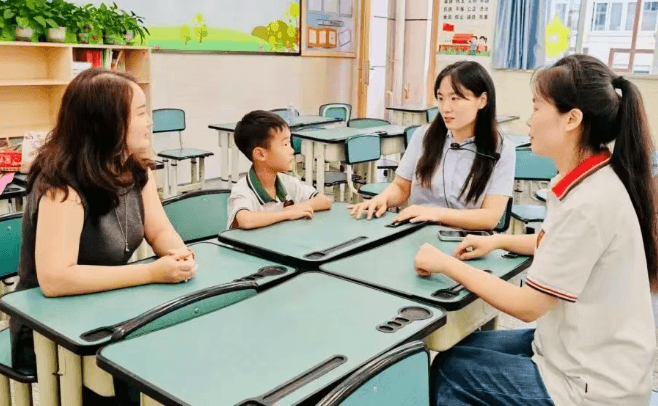 眉山东辰学校