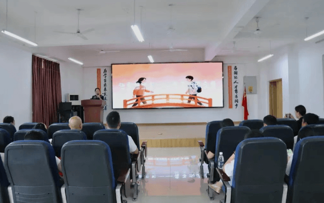 成都青苏职业技术学校