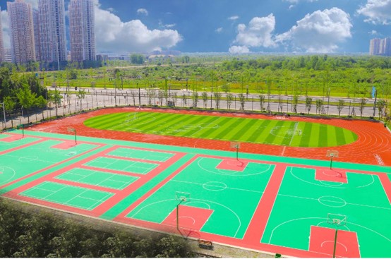 四川兴科城市交通技工学校操场 四川兴科城市交通技工学校操场