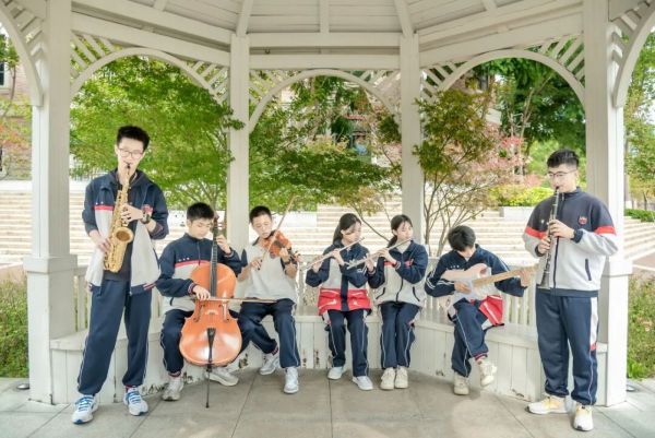 新川外国语学校 新川外国语学校