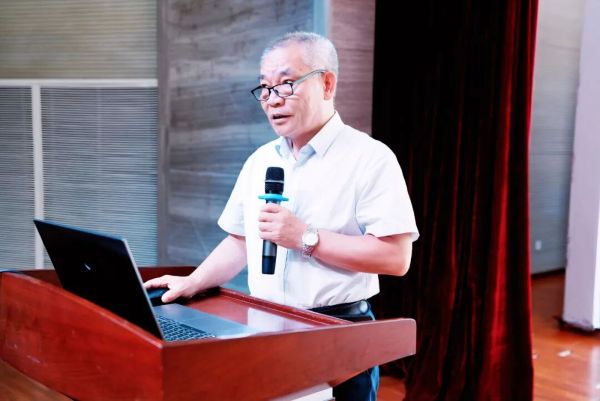 成都冠城实验学校师资