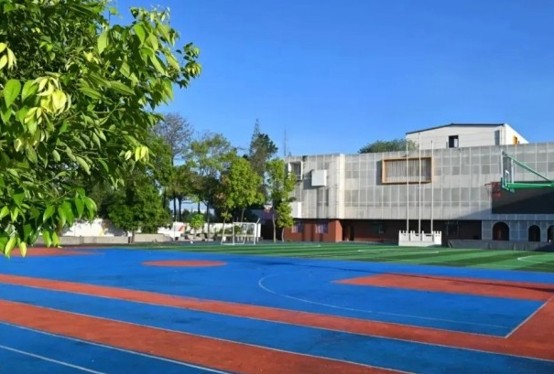 成都盐外芙蓉学校校园环境 成都盐外芙蓉学校校园环境