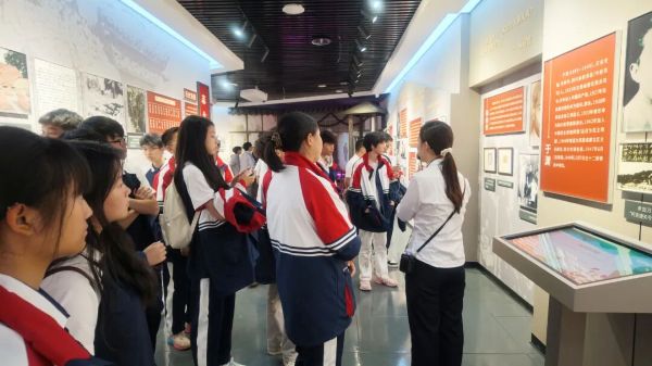 四川科慧技工学校 四川科慧技工学校