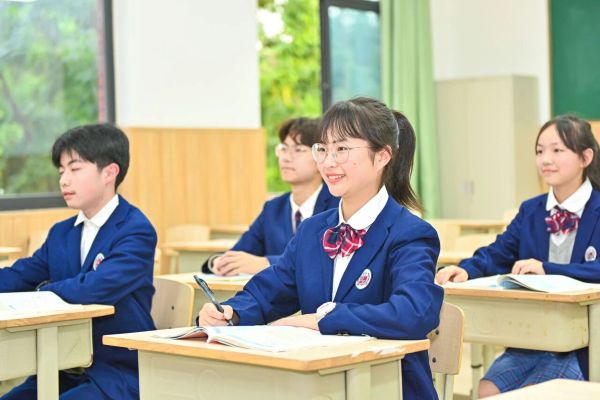 成都川科外国语学校小学部