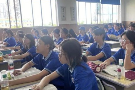 棠湖艺高学生风采