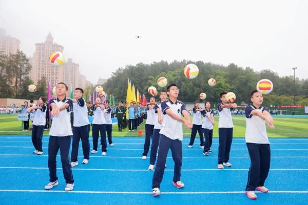 天府师一学校算贵族学校吗